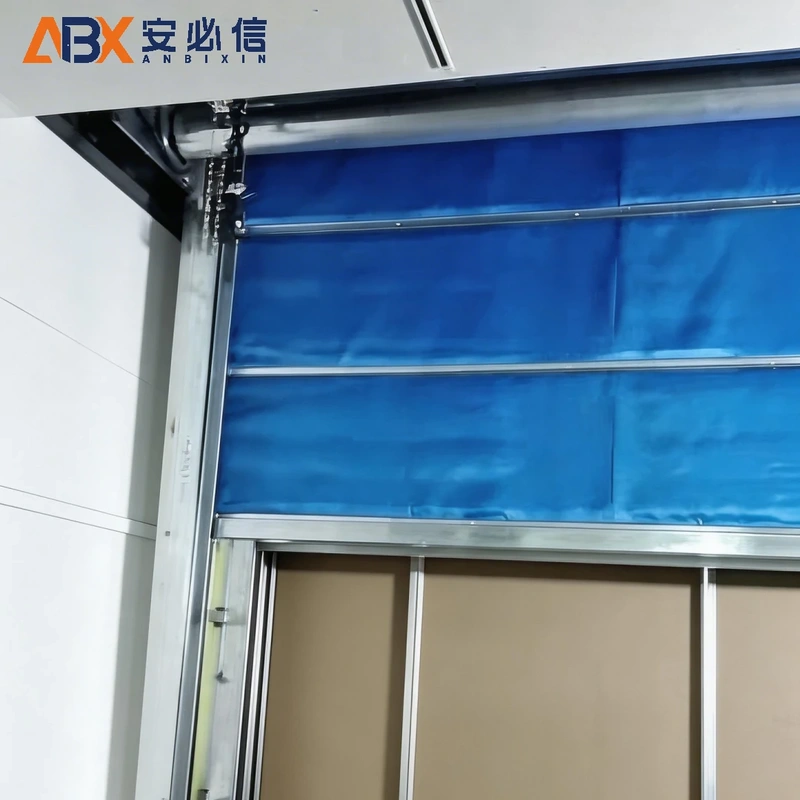 西双版纳傣族背带堆积门